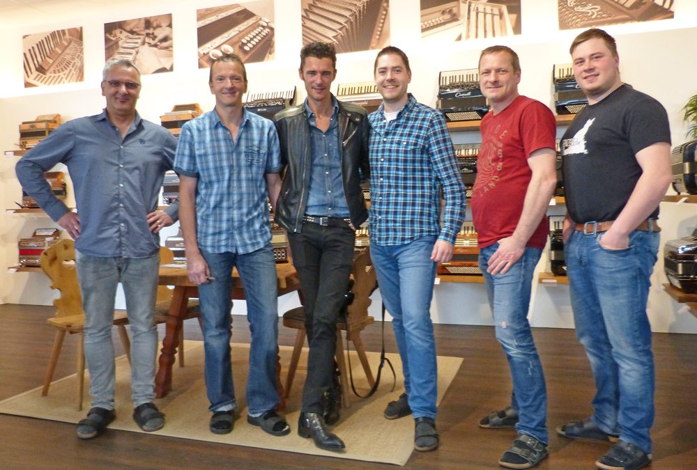 Herbert Pixner zu Besuch bei Musik Rumberger